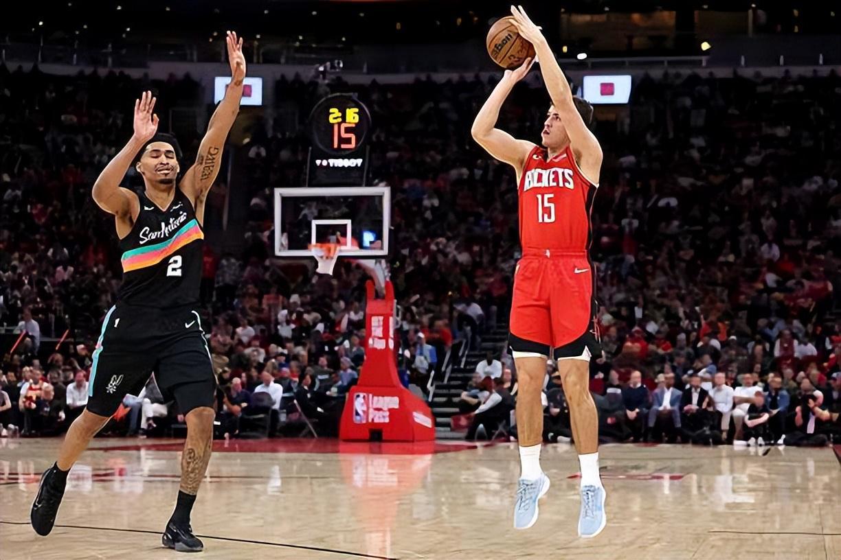 博鱼下载-靠着一己之力扭转了局面！火箭后场新星绝对值得更高的战术地位？