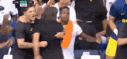 博鱼下载-图赫尔：握手时应该看着对方眼睛 但孔蒂不这么想