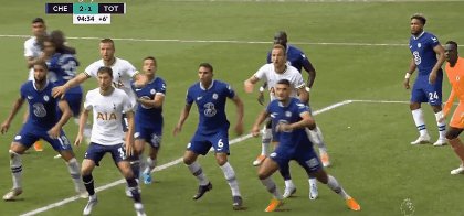 博鱼下载-图赫尔：握手时应该看着对方眼睛 但孔蒂不这么想