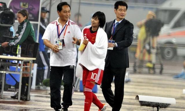 博鱼APP-【观察】李霄鹏挂帅国足，迟到11年的“约会”