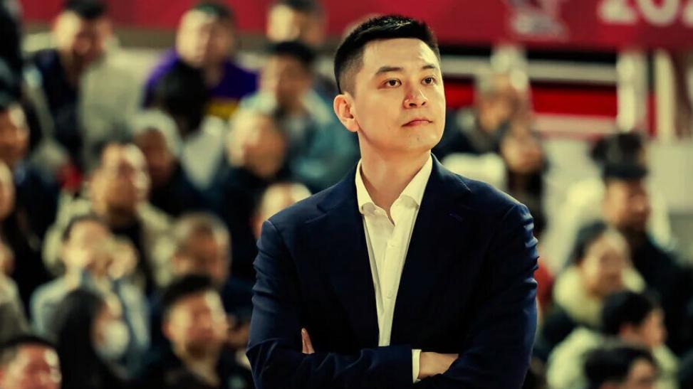 博鱼体育-辽鲁大战杨鸣绝不退缩!三分球问题迫在眉睫,关键还要看外援发挥