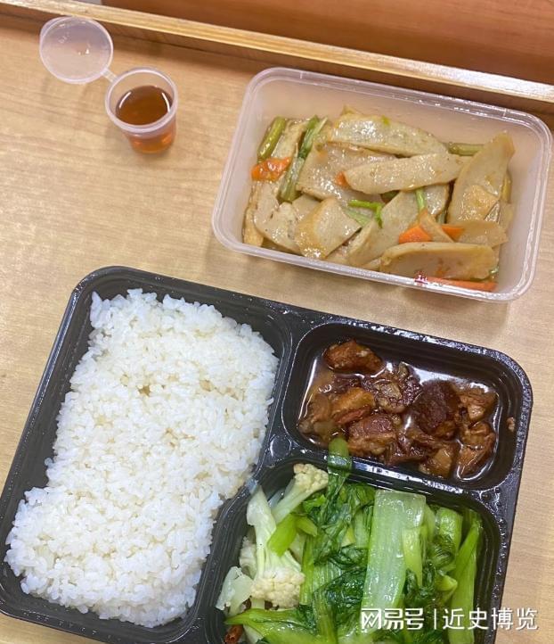 博鱼官网-北京下了死命令，2027年底前，所有中小学必须告别“校外配餐”