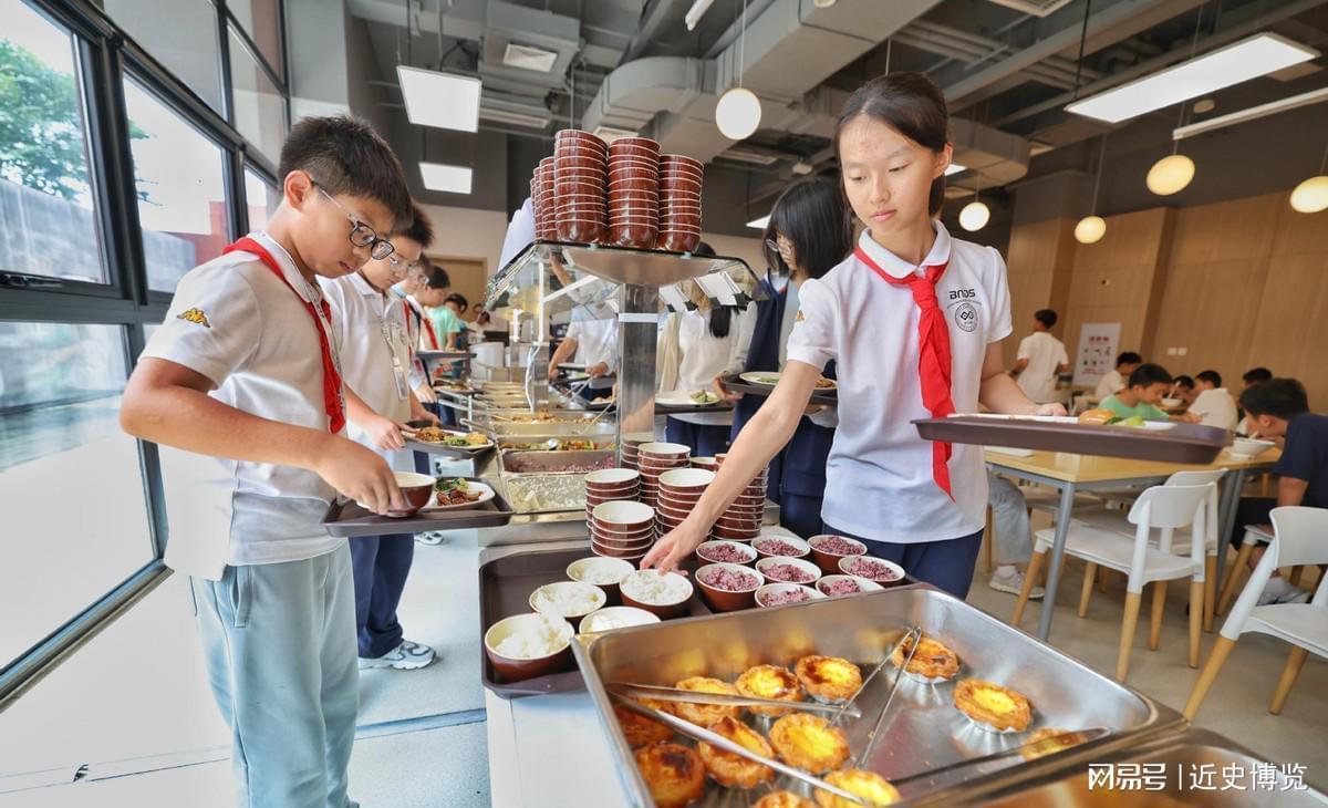 博鱼官网-北京下了死命令，2027年底前，所有中小学必须告别“校外配餐”