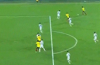 博鱼体育-【世预】梅西2任意球被扑 阿根廷遭绝平2-2哥伦比亚